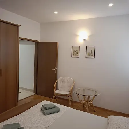 Jurasovic Apartment *